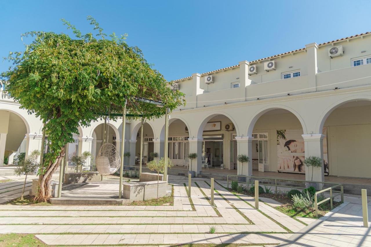 卡沃斯Olive Grove公寓式酒店 外观 照片